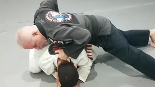 Cross Choke From Turtle Guard