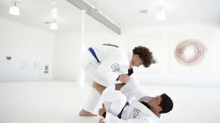 Reverse De La Riva Pass To Leg Weave